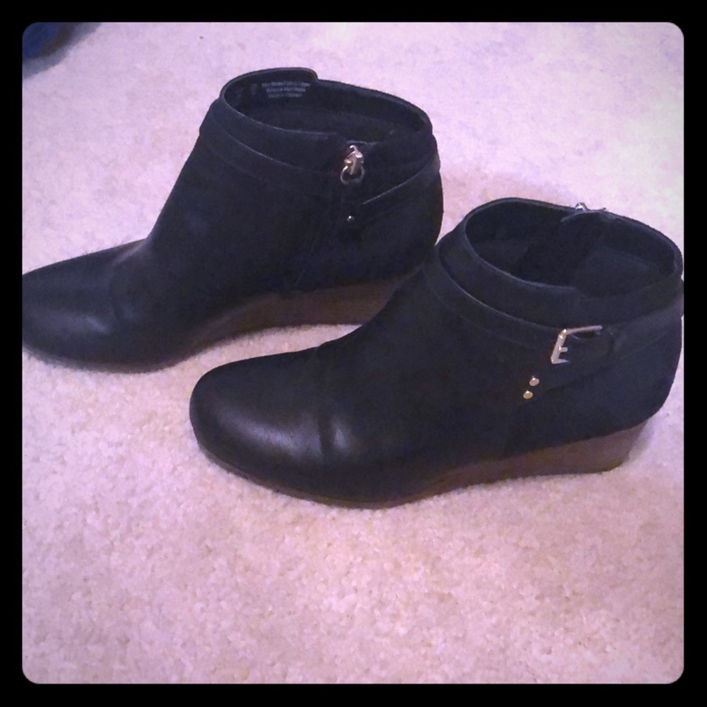 Black Dr. Scholls Booties